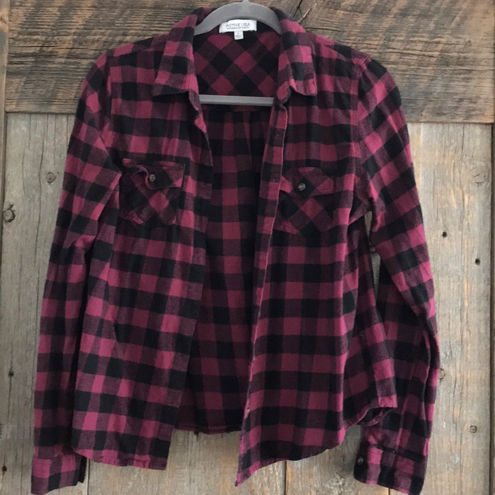 Maroon flannel button up L